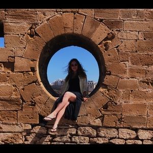 Meet your Posher, Cece